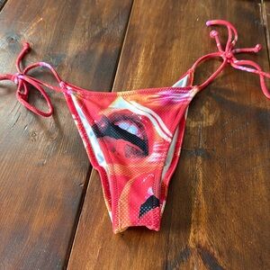 White Fox Loudmouth String Bikini Bottoms Size S